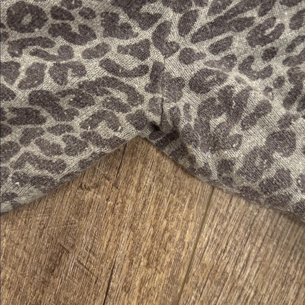 Skull Cashmere Leopard Set - Picture 8 of 8